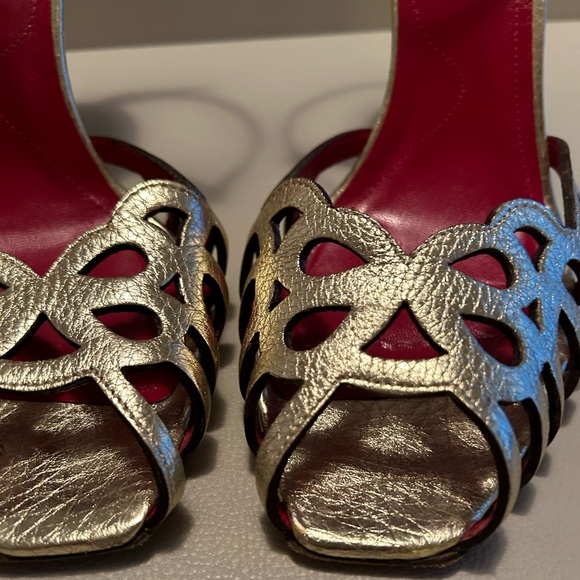 CESARE PACIOTTI Gold Metallic Crackled Leather Shoes Sandals - Picture 2 of 10